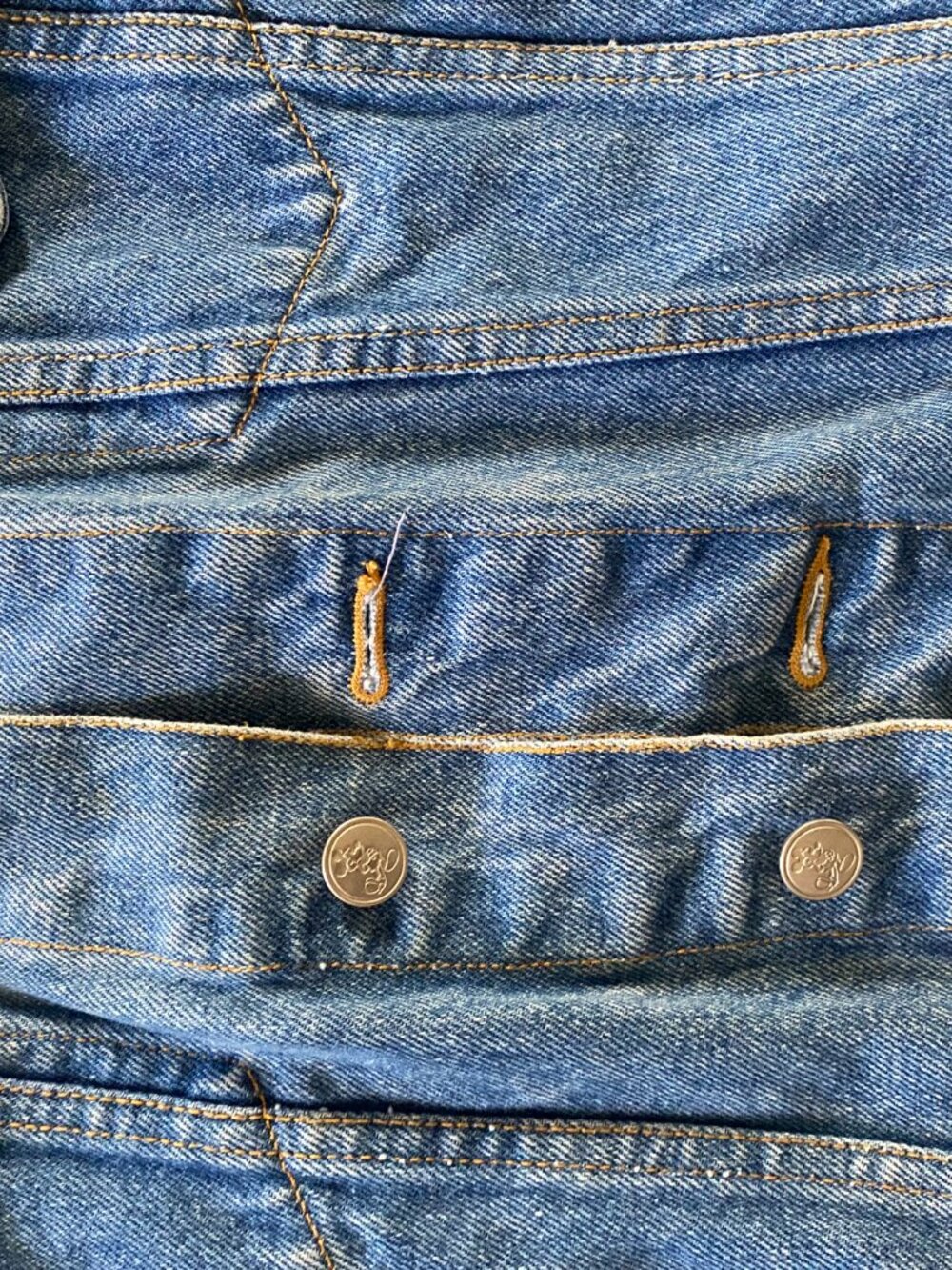 Vintage 90s Disney Store Mickey & Friends Embroidered Denim Jacket Med Wash - Picture 7 of 9